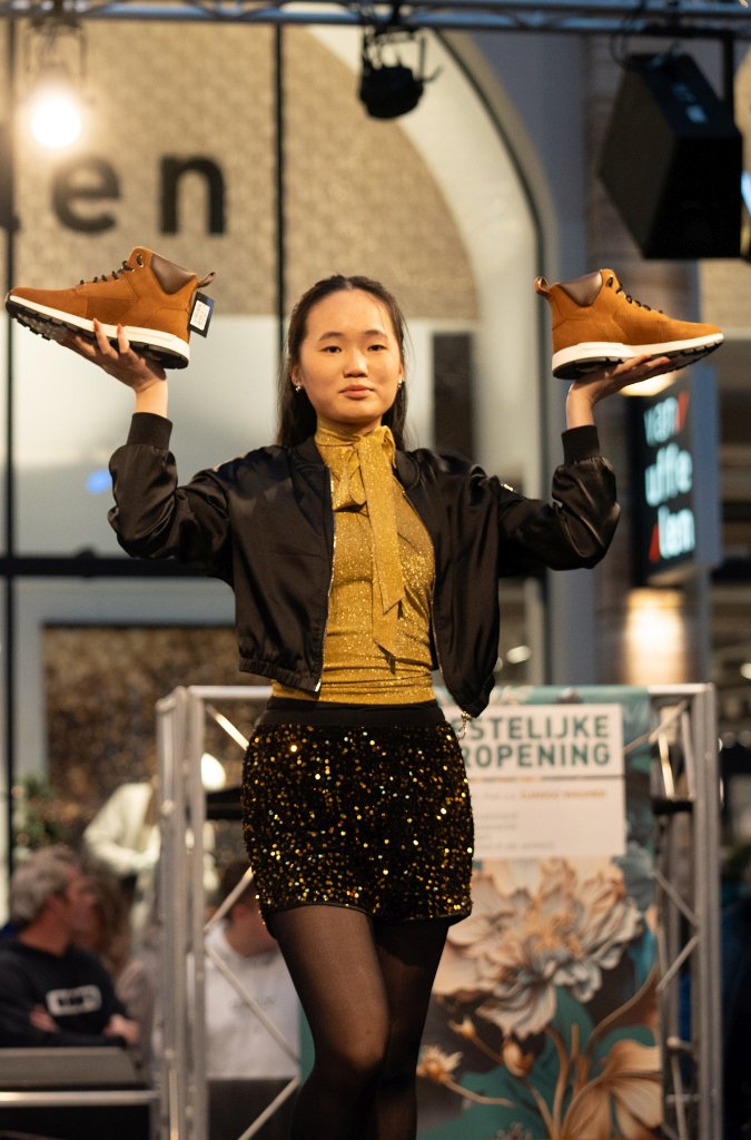 Modeshow 193.jpg